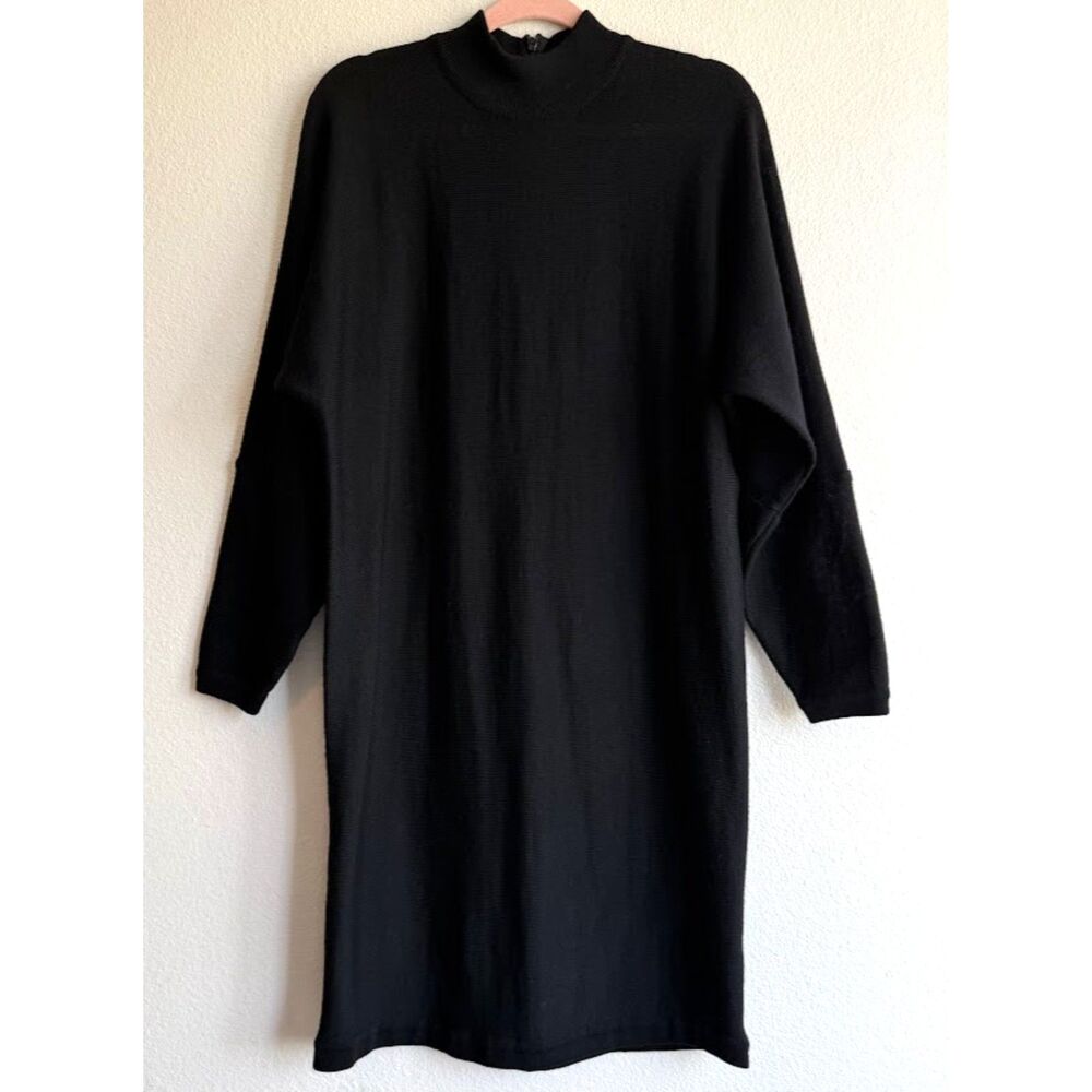 Vintage Claude Vernet 100% Merino Wool Dolman Sleeve Knit Dress in Black size M